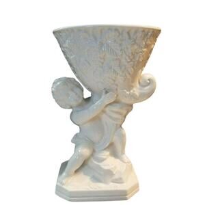 Vintage White Glazed RENAISSANCE BY LEFTON Porcelain Ceramic Vase Cherub #3578